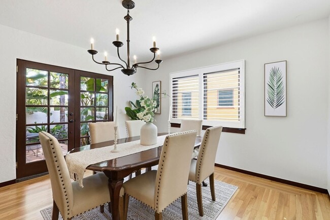Building Photo - Epic custom remodel on this 1930s Spanish-style home near Downtown Willow Glen!