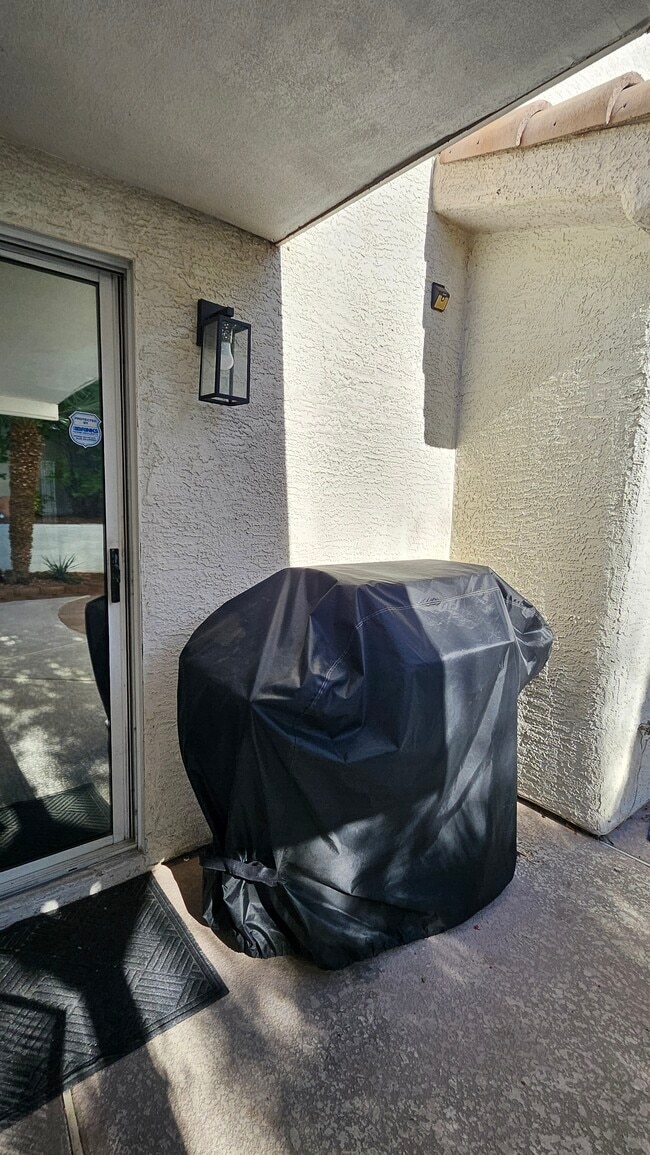 Building Photo - 7701 Donald Nelson Ave