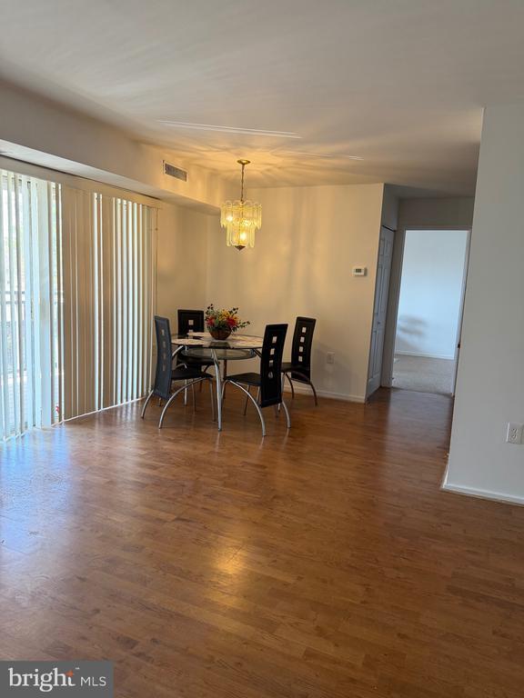 Building Photo - 7352 Lee Hwy