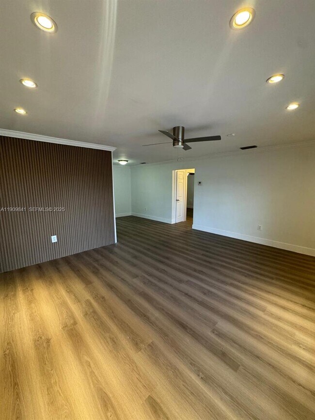 Building Photo - 8670 NW 28th Pl