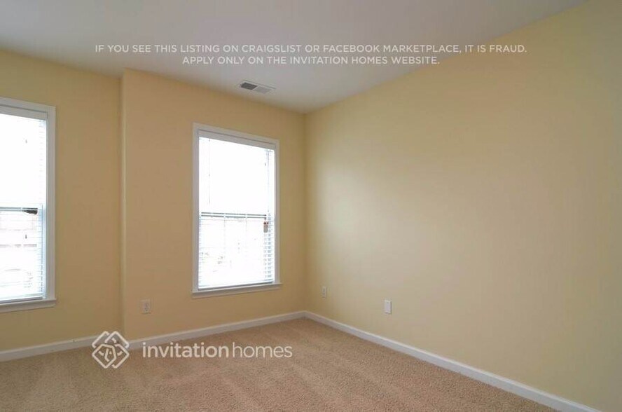 Building Photo - 7299 Madison Cir