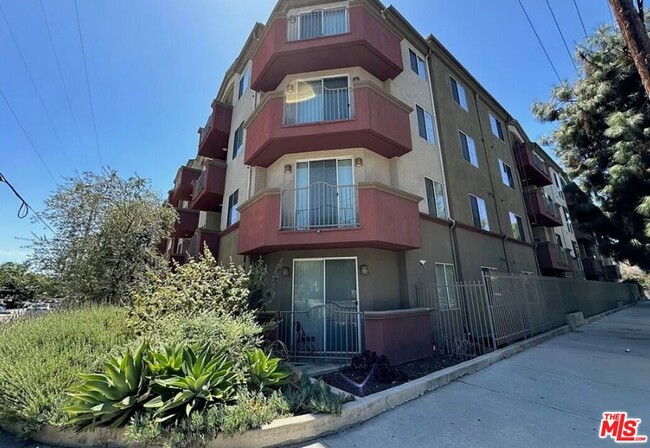 Building Photo - 7551 Jordan Ave