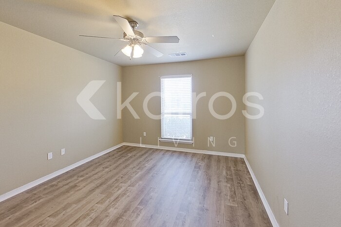 Building Photo - 7406 Vail Drive