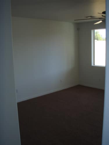 Building Photo - 1615 E Aire Libre Ave