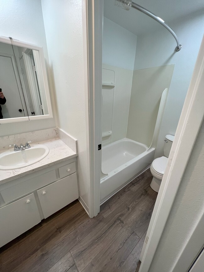 bathroom1 - 371 Whitesell Ct NE