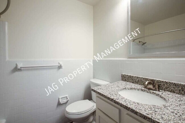 Building Photo - 1436 Berrier St