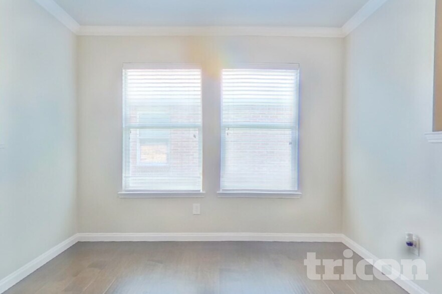 Building Photo - 12632 Shady Cedar Dr
