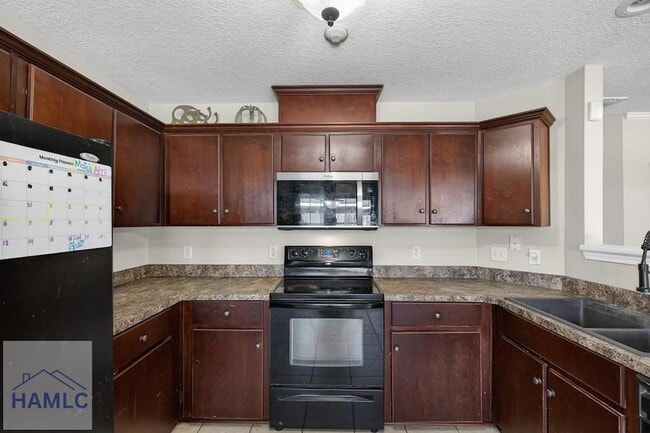 Building Photo - 31 Idus Ln