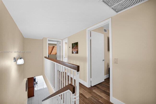 Building Photo - 11290 NW 14th Ct