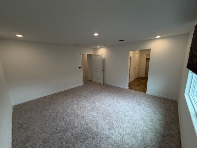 Building Photo - 3 Bedroom | 2.5 Bathroom | New single family home