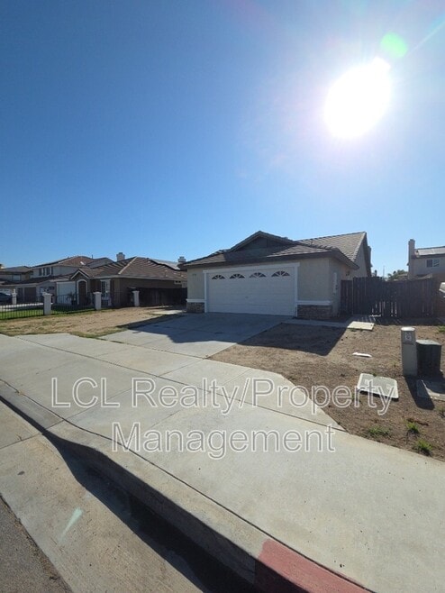 Building Photo - 1510 Sunnybank Dr