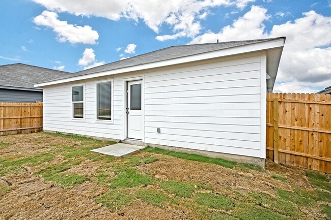 Building Photo - 3817 Low Tide