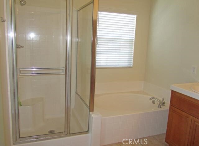 Building Photo - 46 Strawflower St