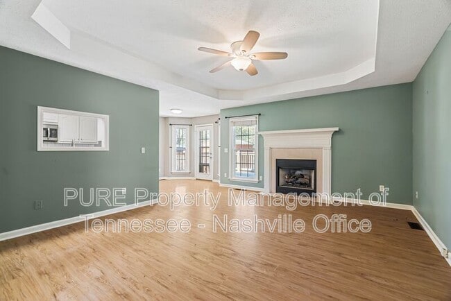 Building Photo - 1630 Lillian Cir