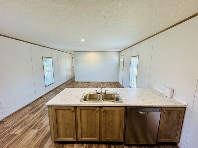 Building Photo - 131 Blissful Ct