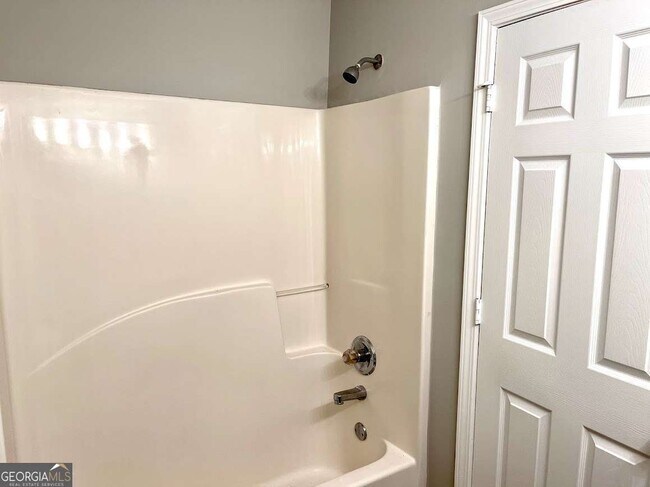 Building Photo - 7104 Merrywood Dr