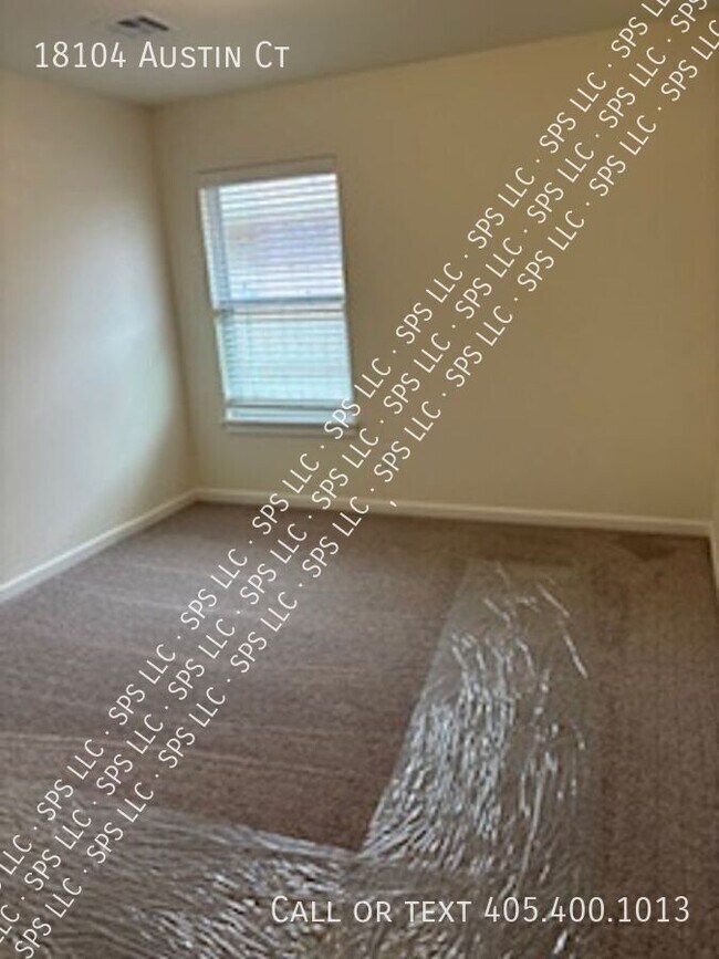 Building Photo - 18104 Austin Ct