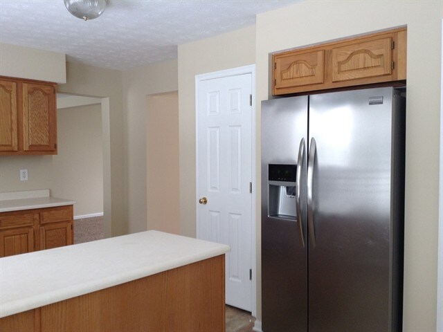 Building Photo - 943 Evergreen Park Ln