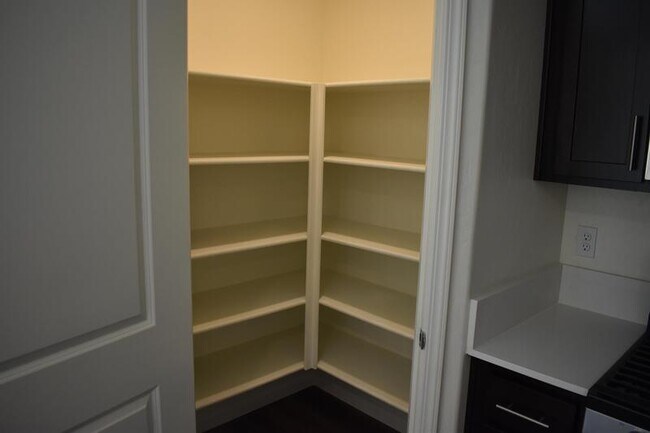 Building Photo - 4027 Bayonet Dr