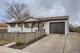 Building Photo - 4090 W Wagon Trail Dr