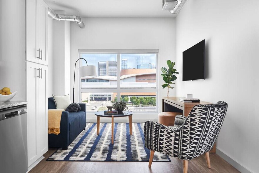 Building Photo - 516 Lea Ave