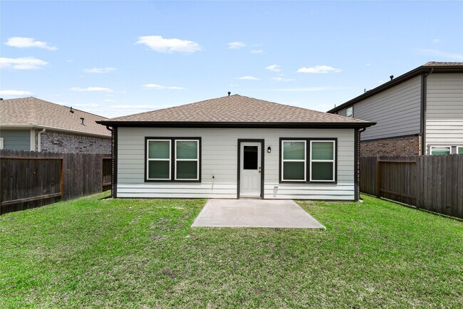 Building Photo - 5811 Quest Valley Dr