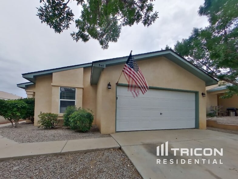 Primary Photo - 540 Sedona Meadows Dr NE