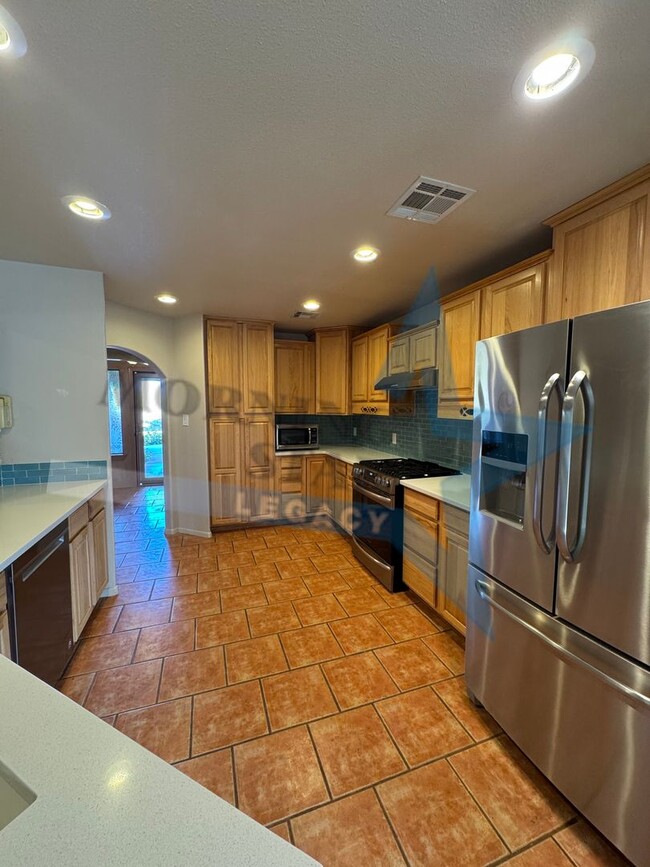 Building Photo - Live in MESILLA!  Beautiful house in the m...