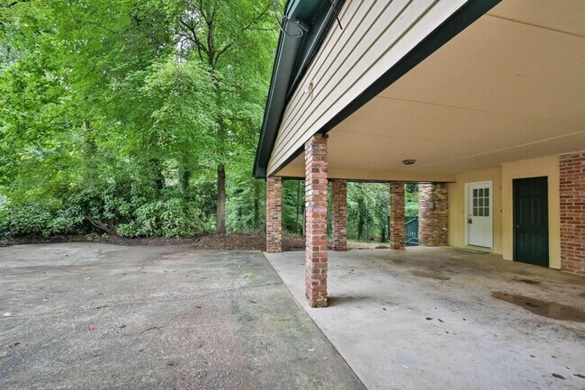 Building Photo - 4377 Vintage Ln