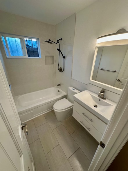 Building Photo - 381 E Emerson St