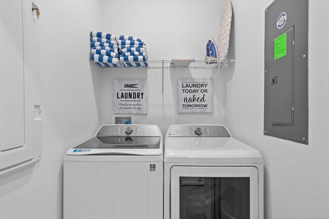 Building Photo - 1140 Kingsbarn St