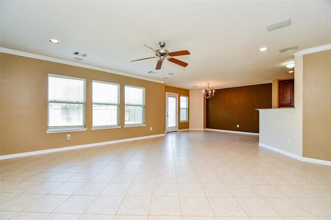 Building Photo - 22238 Orchard Dale Dr