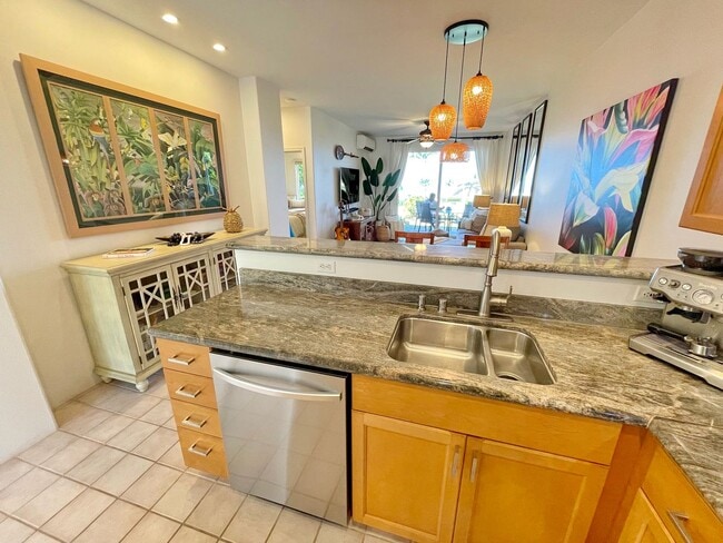 Building Photo - Live the Wailea Lifestyle – Ocean View ground level Townhome at Wailea Fairway Villas Seasonal Re...