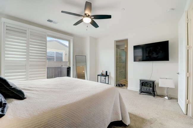 Building Photo - 3251 Crecida Way