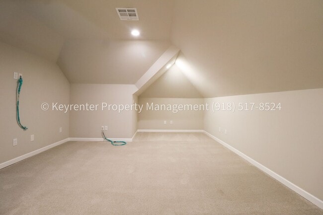 Building Photo - COMING SOON! Marvelous and Modern 3 Bed/ 3.5 Bath Home in South Broken Arrow!