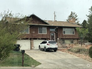 Building Photo - Cozy 3 bedroom home in Cedar City