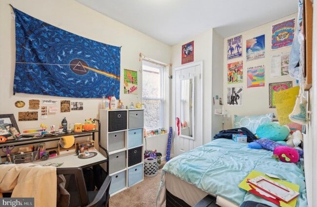 Building Photo - 1531 Fontain St