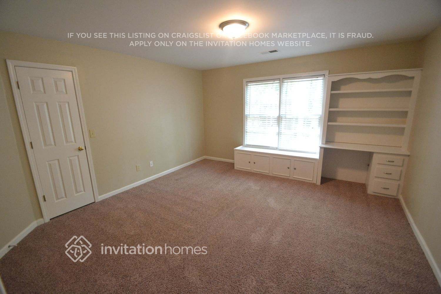 Building Photo - 613 Dahlia Way