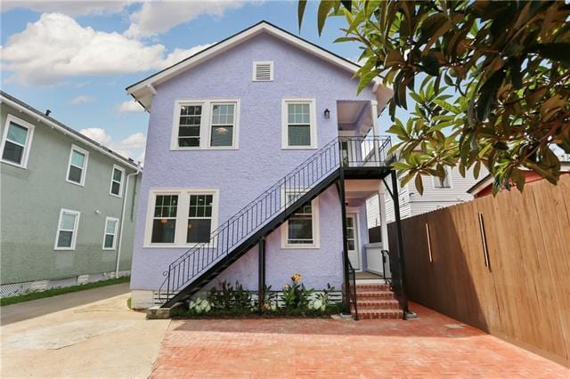 Building Photo - 2833 Pine St
