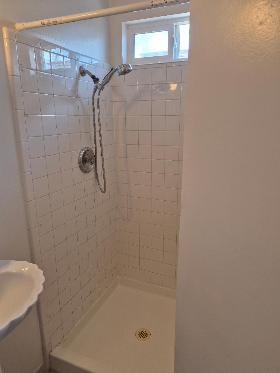 Building Photo - 4861 Lehrer Dr