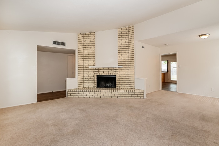 Building Photo - 217 Via Altos