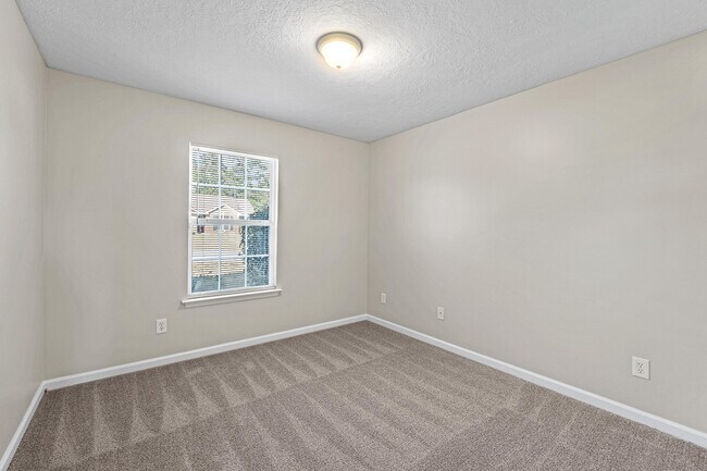 Building Photo - 2654 Ardwick Dr