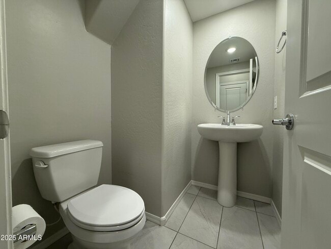 Building Photo - 2661 S Sulley Dr