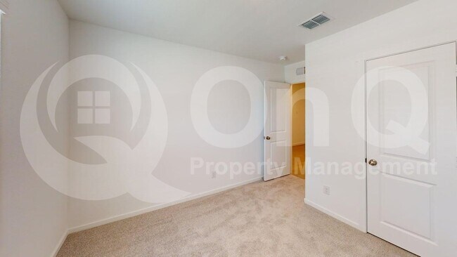 Building Photo - 1616 Baugh St