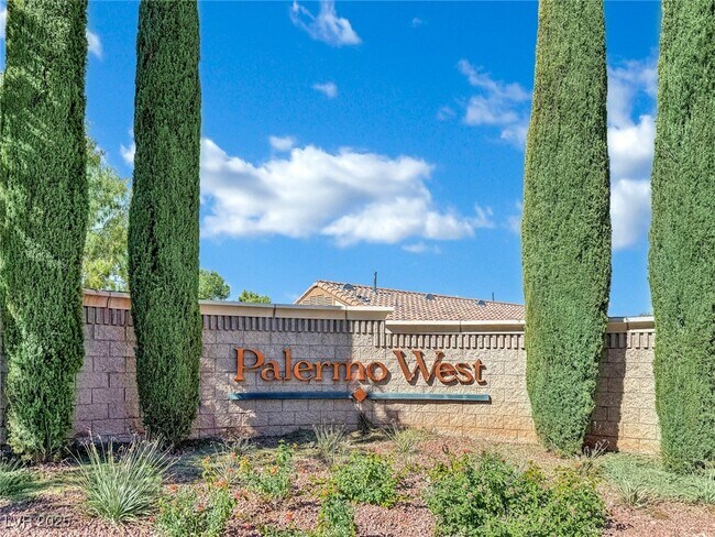 Building Photo - 1542 Misty Sky Dr