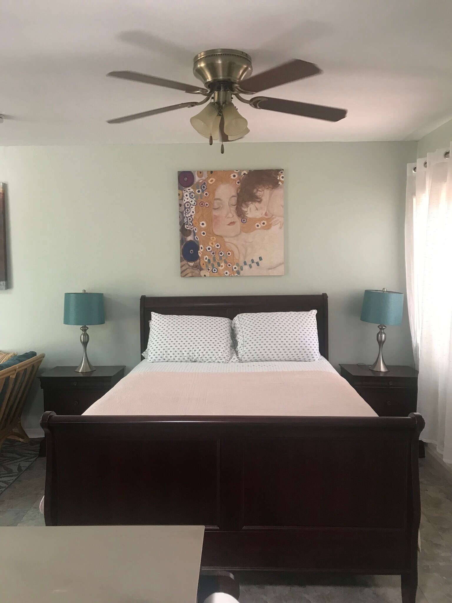 Building Photo - 632 Maria Ave