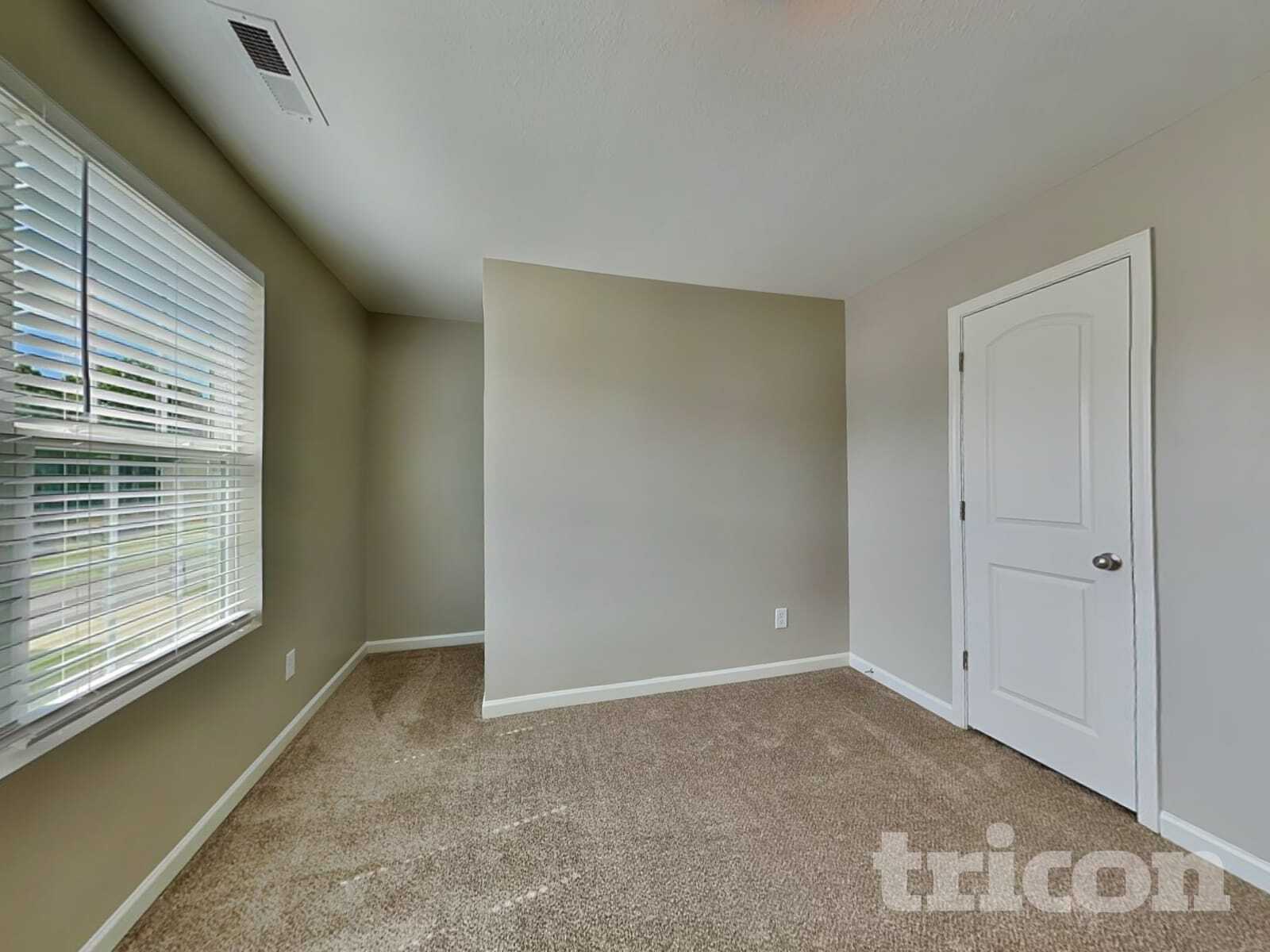 Building Photo - 312 Sequoia Dr