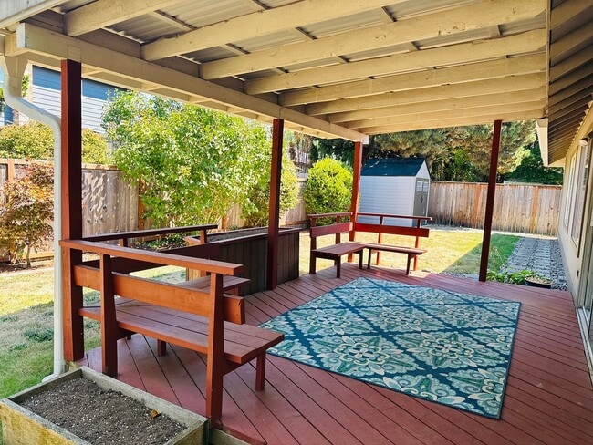 Building Photo - Charming Cascade Park One Level Home