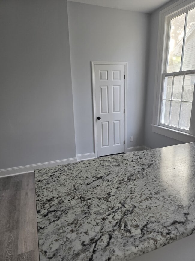 Building Photo - 1745 1st Ave