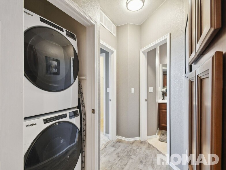 Building Photo - 15460 Canyon Gulch Ln